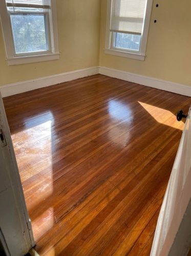 56 Kenyon St, Springfield MA 01109-3014 exterior