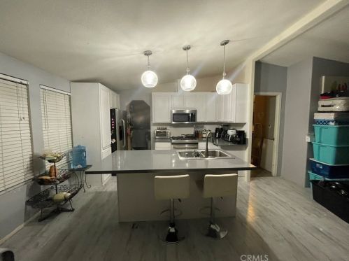 350 San Jacinto Ave, Perris CA 92571-2809 exterior