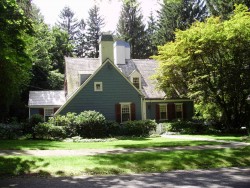 116 Arnold Rd, Newton, MA 02459-3044