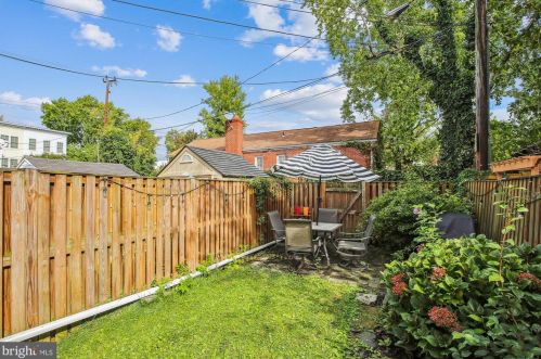 625 Alfred St, Alexandria VA  22314-1822 exterior