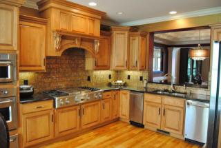 1115 Canterbury Dr, Columbia MO  65203-5217 exterior