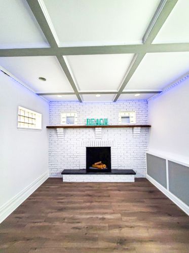 8029 Maplewood Ave, Chicago IL  60652-2807 exterior