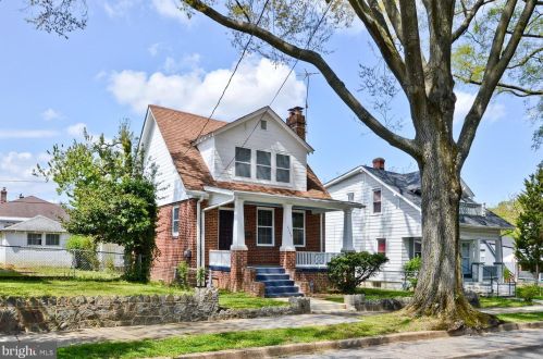 2209 31st Pl, Washington, DC 20020-3317