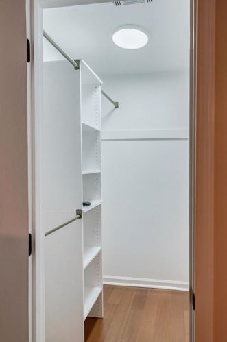 620 Colebrook Ct, Atlanta GA  30327-4710 exterior