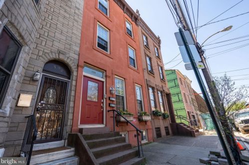 1708 Christian St, Philadelphia PA 19146-1908 exterior