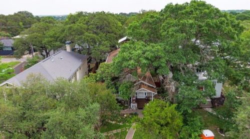 1503 Alta Vis Ave, Austin TX 78704-5228 exterior
