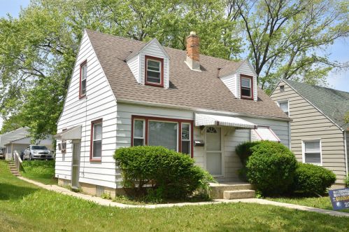 3947 69th St, Milwaukee, WI 53220-2409