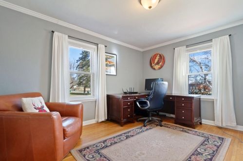 1697 Chatsworth, Saint Paul MN 55113-6536 exterior