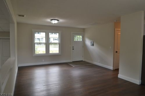 132 Shawnee Trl, Wharton NJ  07885-2934 exterior