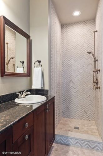 4807 Sacramento, Chicago IL 60805-1746 exterior