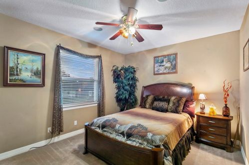 32731 Westminster Dr, Fulshear TX 77441-4098 exterior