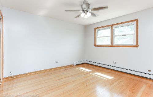 9129 Trumbull Ave, Chicago IL 60655-2507 exterior