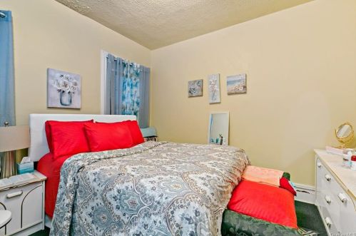 112 2 St, Mount Vernon NY 10550-3433 exterior