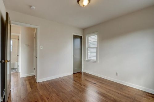 1725 55, Milwaukee WI 53214-5250 exterior