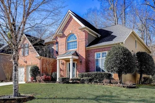 4350 Canterbury Walk Dr, Duluth, GA 30097-8160