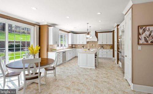 101 Indian Springs Dr, Media PA 19063-5622 exterior