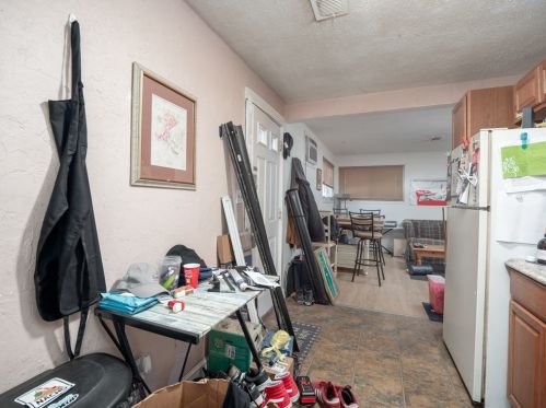 24 Holcombe St, Worcester MA 01604 exterior