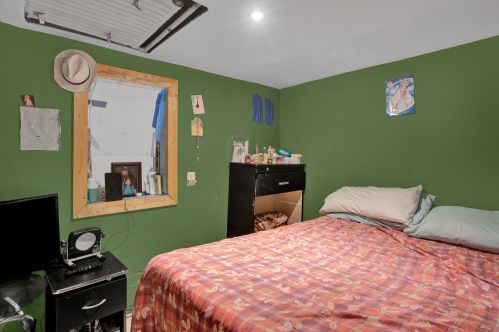 1920 Rockwell St, Chicago IL 60647-4245 exterior