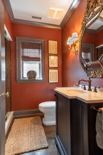 1521 State Pkwy, Chicago IL 60610-1613 exterior