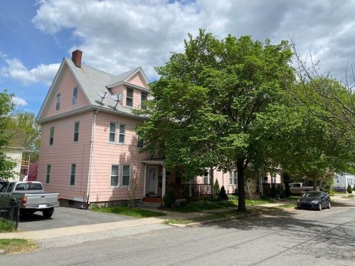 24 Casino Ave, Chicopee MA 01013-2503 exterior