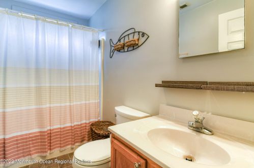 92 Washington St, Locust NJ 07760-1432 exterior