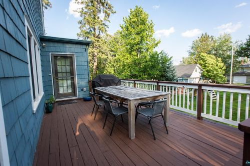 314 Leicester Ave, Duluth MN 55803-2203 exterior