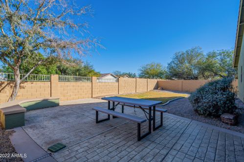 2334 Carter Rd, Phoenix AZ 85041-6057 exterior