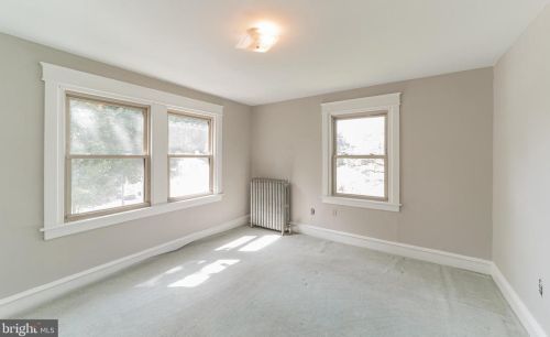 600 Sharp Ave, Manor PA 19036-2316 exterior