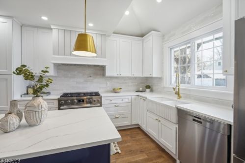 28 Courter Ave, Maplewood NJ  07040-2817 exterior