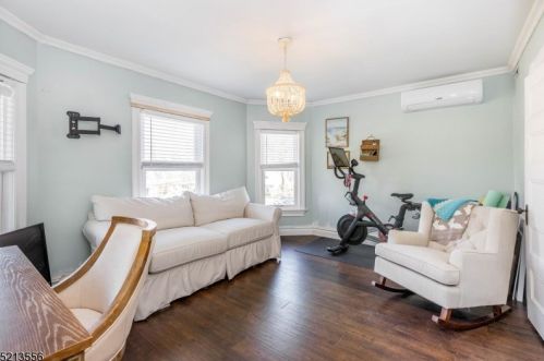 8 Franklin St, Fredon NJ 07860-1604 exterior