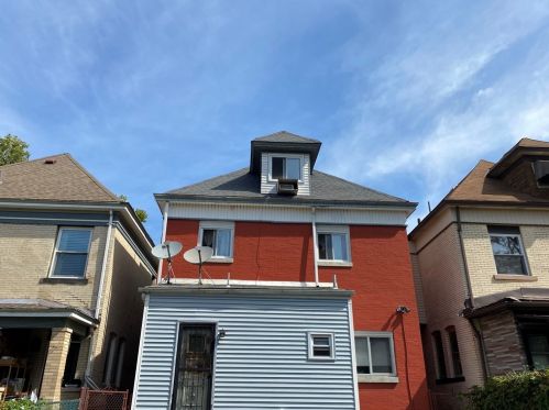 5704 Hampton St, Pittsburgh PA 15206-1618 exterior