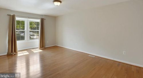 15919 Indian Hills Ter, Rockville MD  20855-2626 exterior