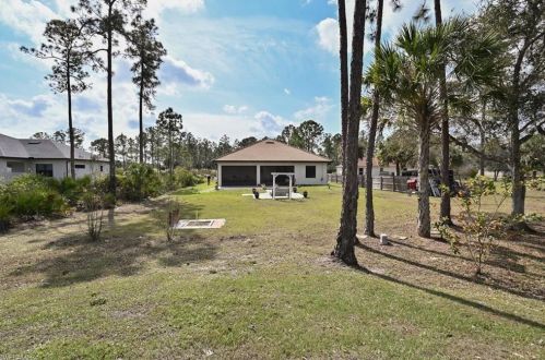 3841 10 Ave, Naples FL 34117-4979 exterior