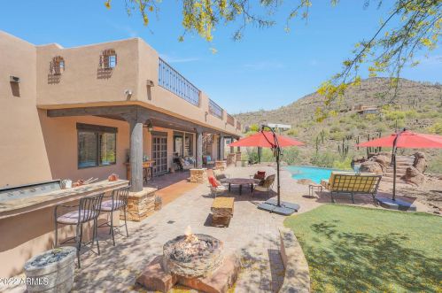 37025 33rd Ave, Phoenix AZ  85086-8740 exterior