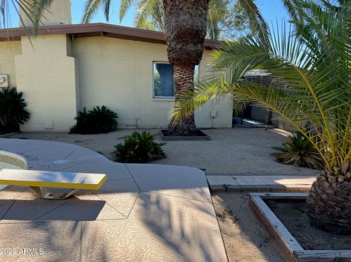 14630 32nd Ave, Phoenix, AZ 85053-4701