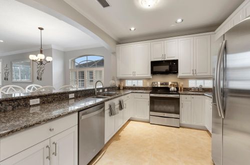 800 Southstar Dr, Fort Pierce FL 34949-9121 exterior