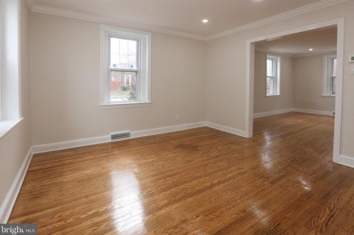 524 22 St, Chester PA 19013-5203 exterior