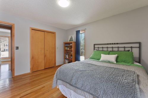 1735 Perkins Ln, Maple Plain MN 55359 exterior