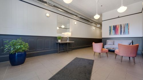 920 Sheridan Rd, Chicago IL 60613-5053 exterior