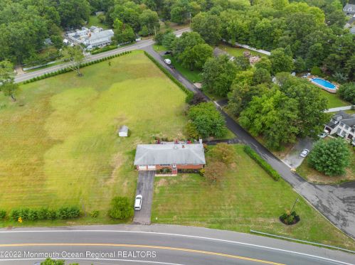 545 Cassville Rd, Jackson Twp NJ  08527-4830 exterior