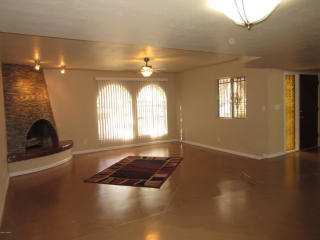 2435 Shade Tree Cir, Tucson, AZ 85715-3740