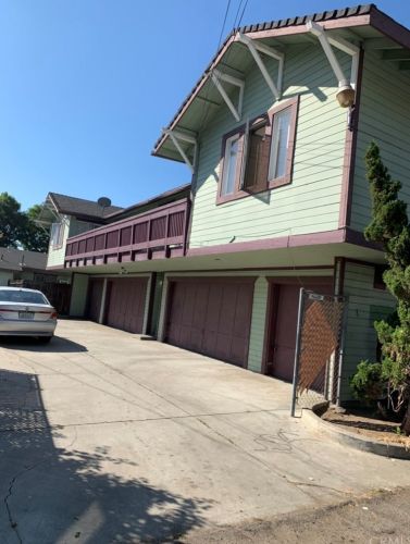 133 Valencia Dr, Fullerton, CA 92832-2431