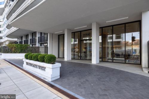 2700 Virginia Ave, Washington DC 20037-1909 exterior