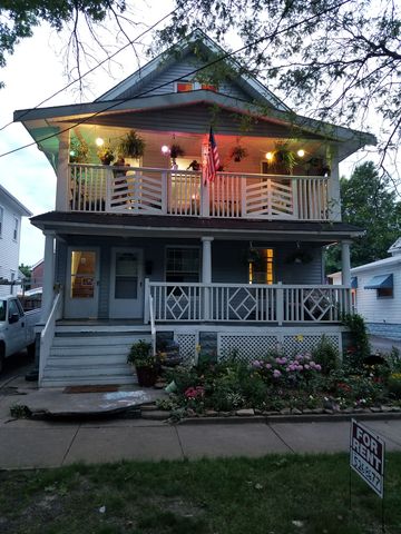 2078 Lark St, Cleveland, OH 44107-5239