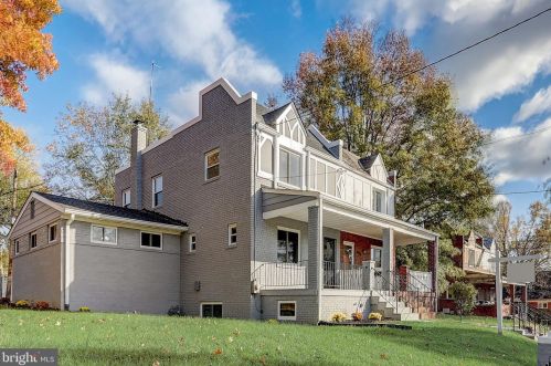 33 46th St, Washington, DC 20019-8402