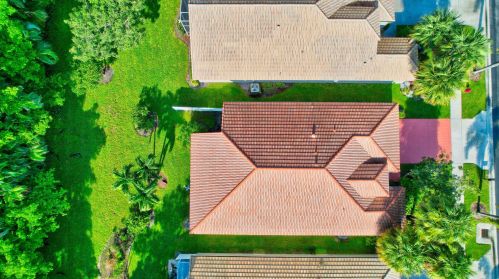 6406 Pebble Crk Way, Boynton Beach FL 33437-4160 exterior