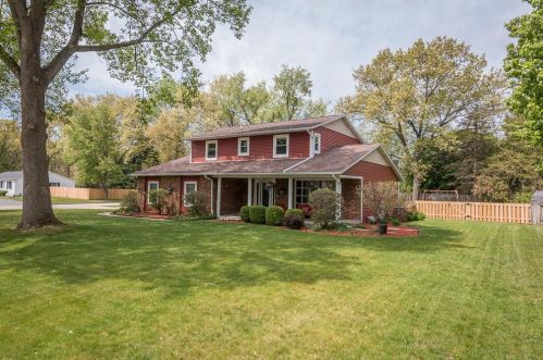 7630 Farmington Ave, Kalamazoo, MI 49009-3806