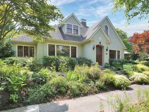 2700 Thompson, Portland OR  97212-4903 exterior