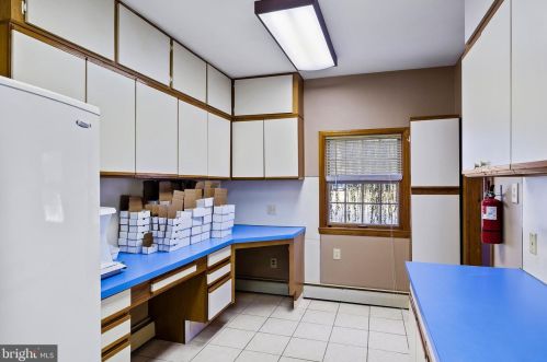 79 Orchard Ave, Runnemede NJ 08078-1356 exterior