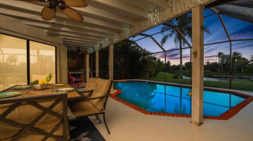 10235 Crosswind Rd, Boca Raton FL 33498-4739 exterior